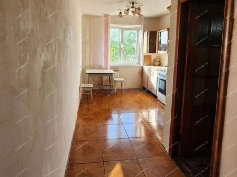 трёхкомнатная квартира на улице Сергея Акимова дом 40