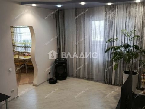 3-komnatnaya-ul-rodionova-d-39 фото