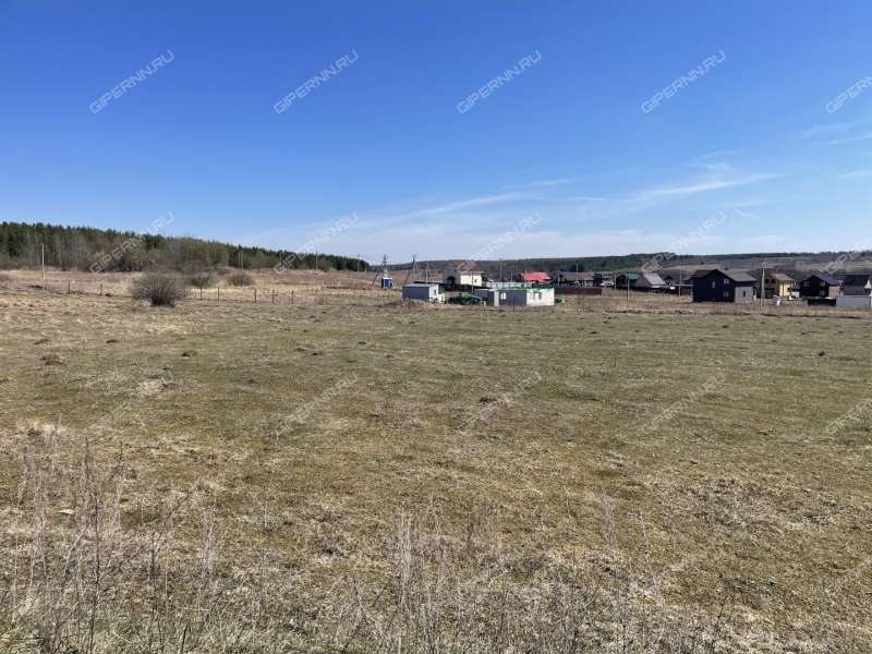 земельный участок 9,98 сотки Гаражная ул. деревня Инютино