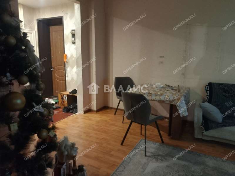 двухкомнатная квартира на улице Краснодонцев дом 9