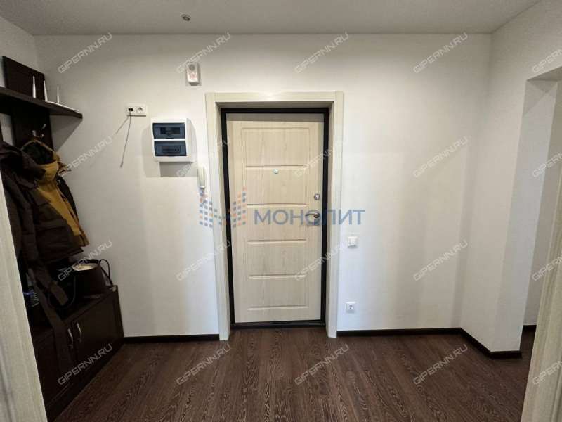 однокомнатная квартира на бульваре 60-летия Октября дом 21 к2