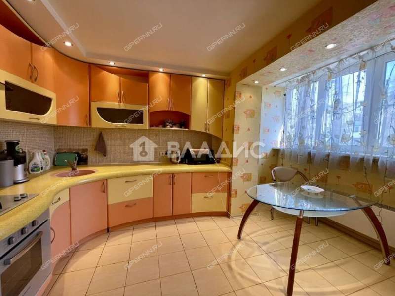 трёхкомнатная квартира на проспекте Ленина дом 30Г