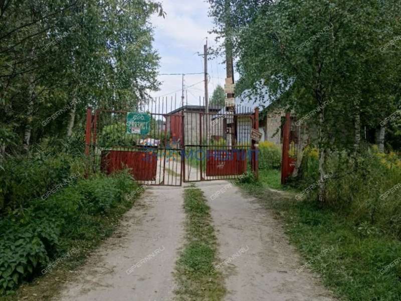 дача на сдт Связист тер рабочий посёлок Гидроторф