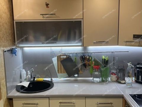 3-komnatnaya-ul-karla-marksa-d-8 фото