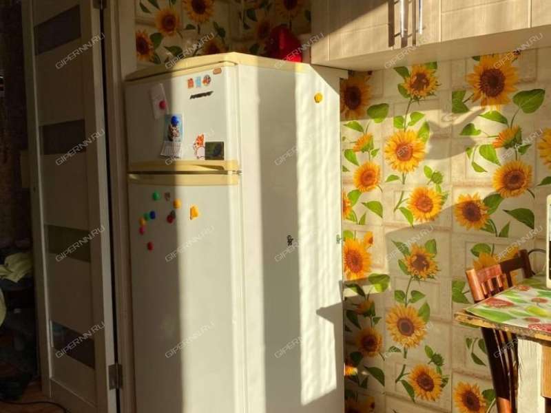 трёхкомнатная квартира на улице Политбойцов дом 22