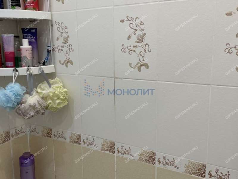 двухкомнатная квартира на бульваре 60-летия Октября дом 15