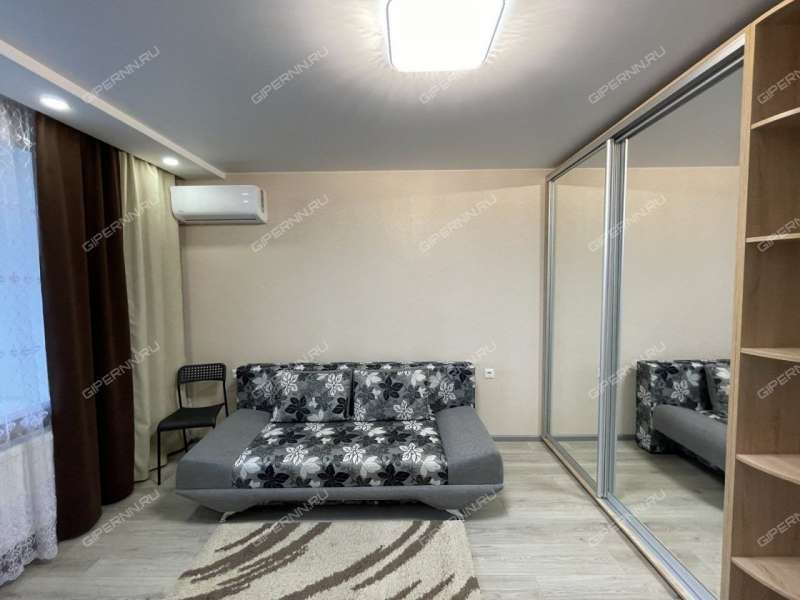 однокомнатная квартира на улице Лескова дом 2