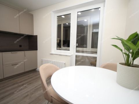 2-komnatnaya-nab-volzhskaya-d-24 фото