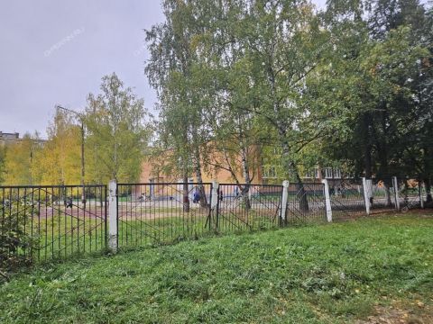 2-komnatnaya-ul-strokina-d-3a фото