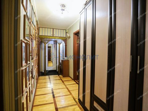 4-komnatnaya-ul-genkinoy-d-82 фото
