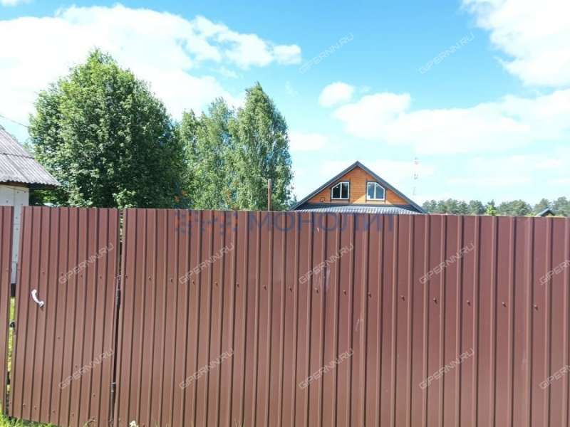 дом на Центральной улице посёлок при станции Тарасиха