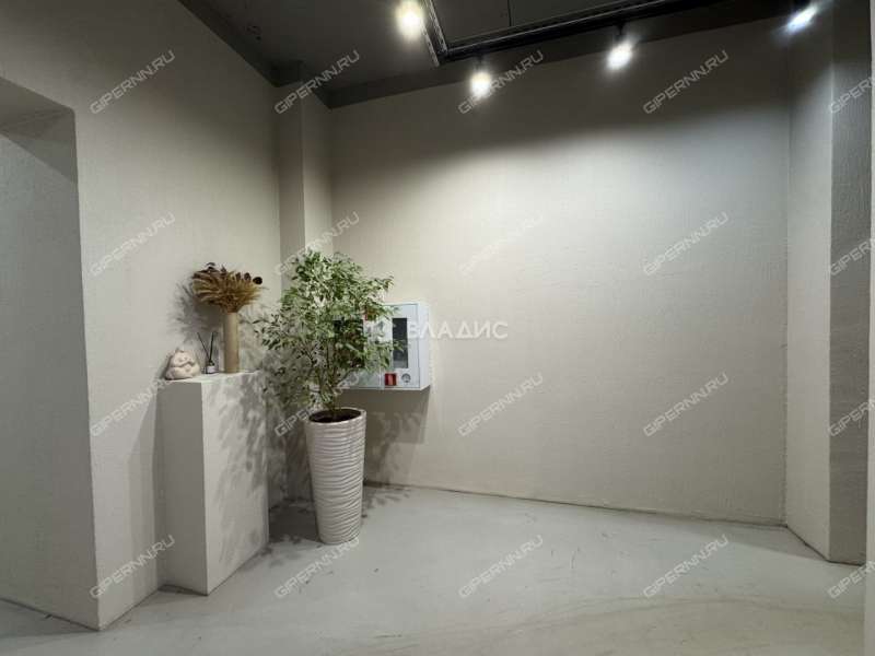 помещение под помещение свободного назначения на Грузинской улице