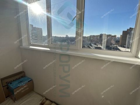 1-komnatnaya-ul-rodionova-d-193-k2 фото