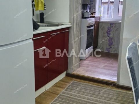 1-2-doma-derevnya-beshencevo-ul-chvanova-d-4 фото