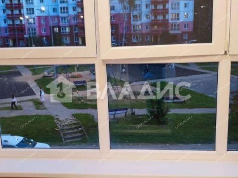 однокомнатная квартира на бульваре 60-летия Октября дом 5А