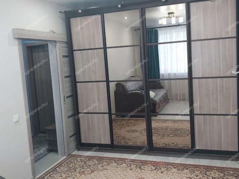 однокомнатная квартира на Нижегородской улице дом 5