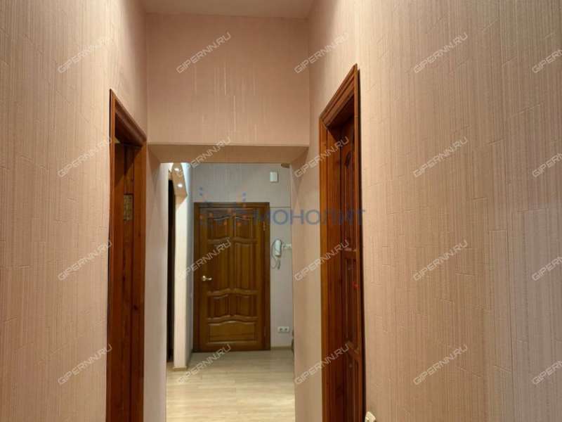 двухкомнатная квартира на улице Страж Революции дом 4