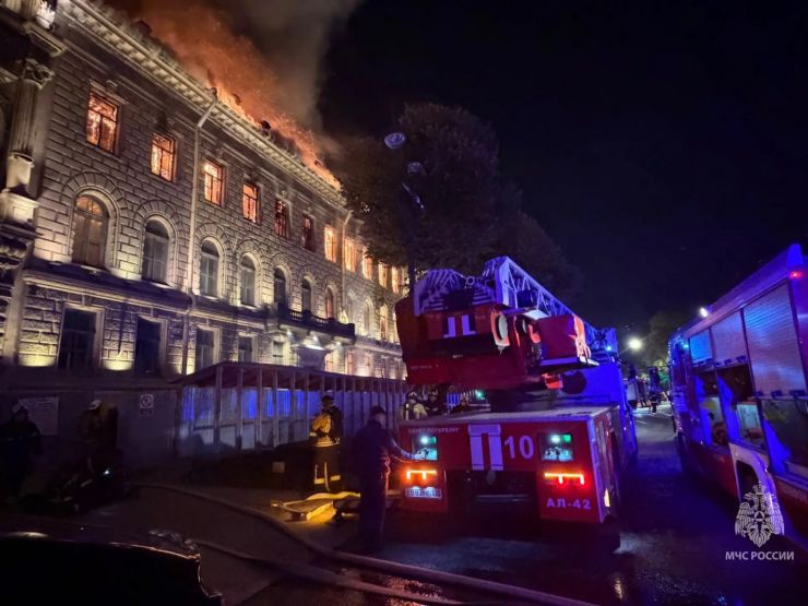 Фото: МЧС Санкт-Петербург / vk.com