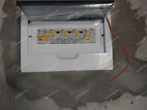 2-komnatnaya-ul-vyaznikovskaya-d-43 фото