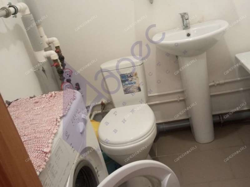 квартира-студия на Бурнаковской улице дом 95