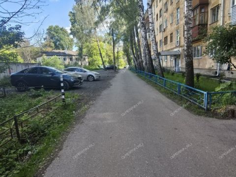 2-komnatnaya-ul-kosmonavta-komarova-d-10 фото