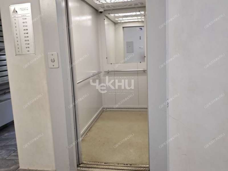 двухкомнатная квартира на проспекте Кораблестроителей дом 66  к1