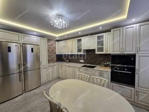 3-komnatnaya-ul-belozerskaya-d-6 фото