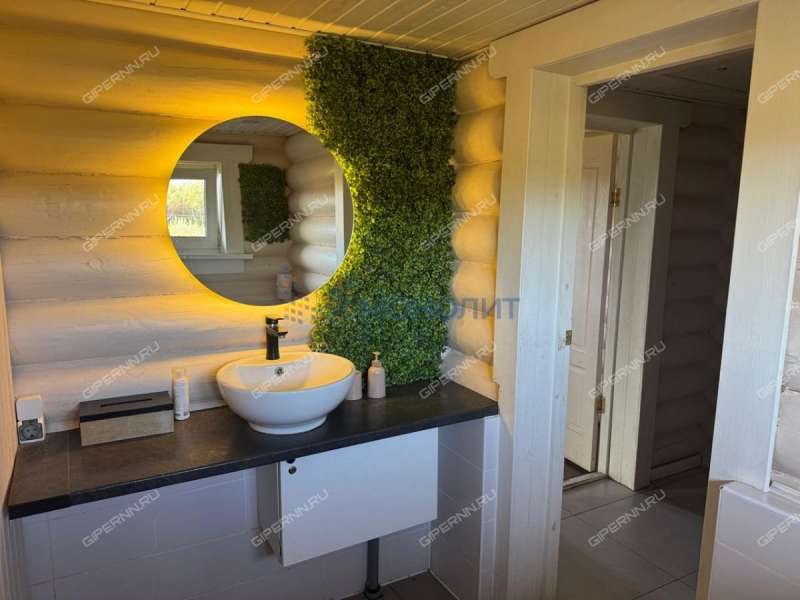 дом на улице Счастливая село Елховка