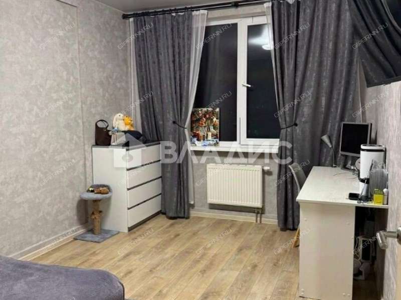 однокомнатная квартира на улице Июльских Дней дом 1 к1