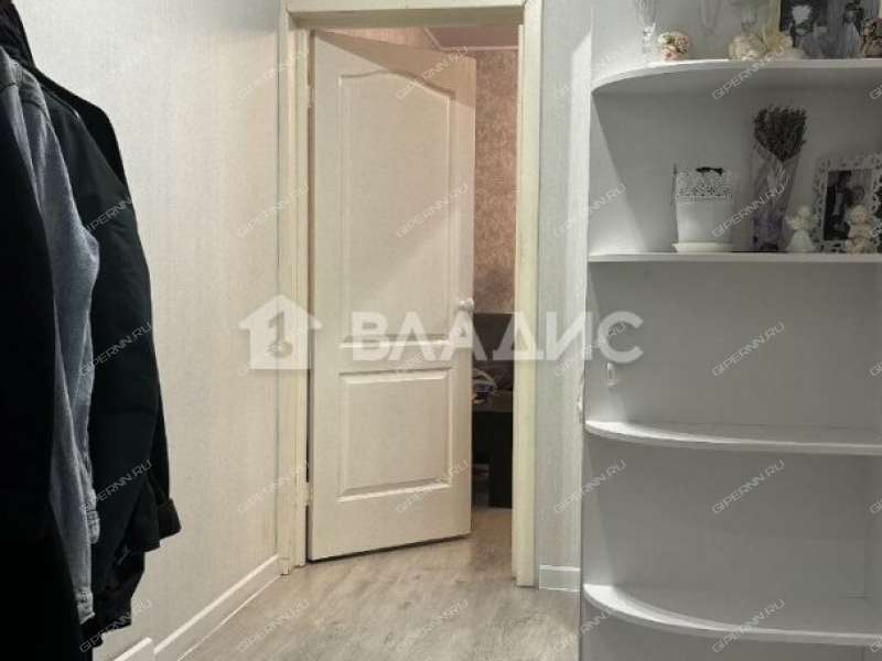 двухкомнатная квартира на Бурнаковской улице дом 79