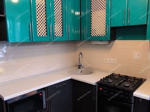 1-komnatnaya-ul-geroya-samochkina-d-11 фото