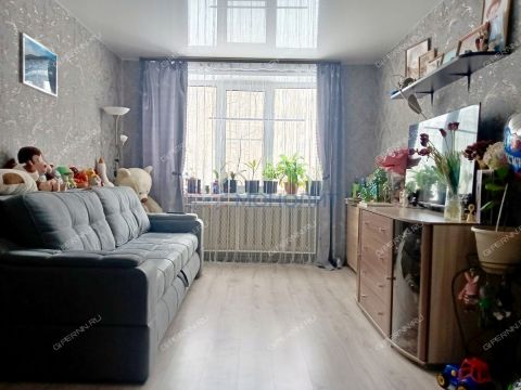 4-komnatnaya-prosp-busygina-d-50 фото