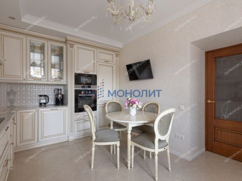 3-komnatnaya-ul-delovaya-d-20 фото