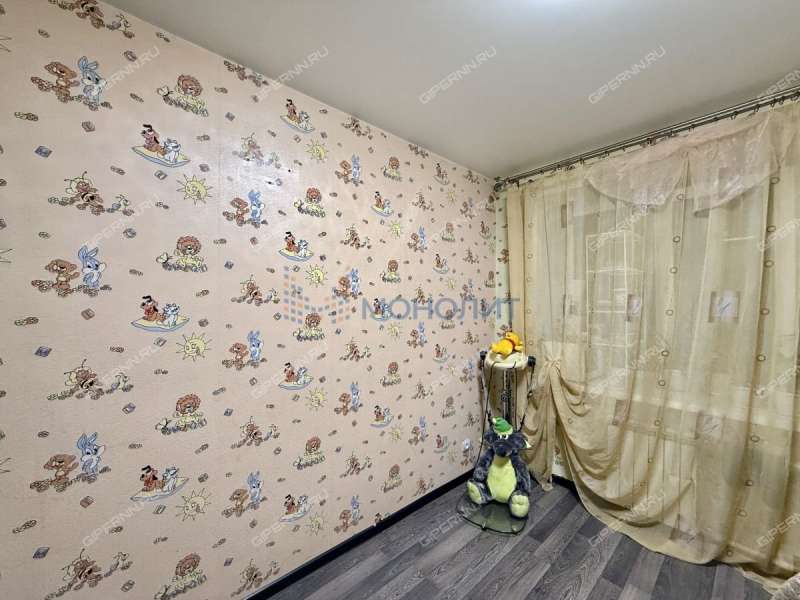 трёхкомнатная квартира на Республиканской улице дом 33