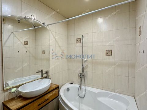 4-komnatnaya-ul-vorovskogo-d-3 фото