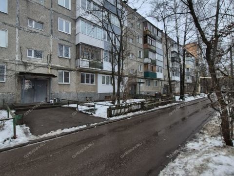 4-komnatnaya-ul-geroya-shnitnikova-d-12 фото