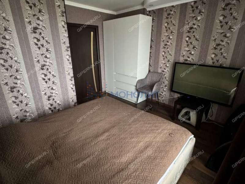 двухкомнатная квартира на улице Бурденко дом 33 к1