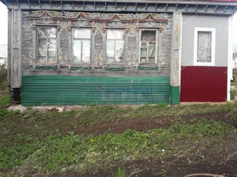 дом на улице 1 Мая село Кочуново