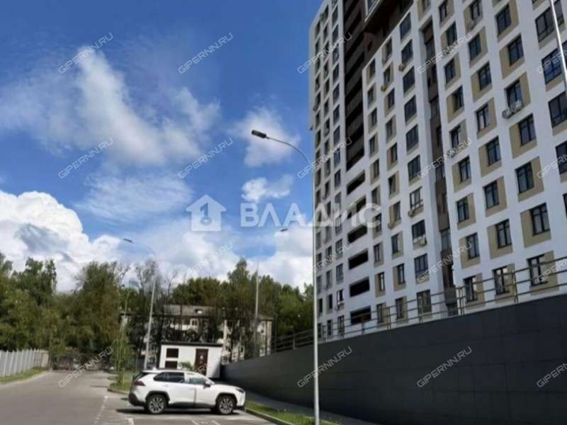 трёхкомнатная квартира на Артельной улице дом 15 к1