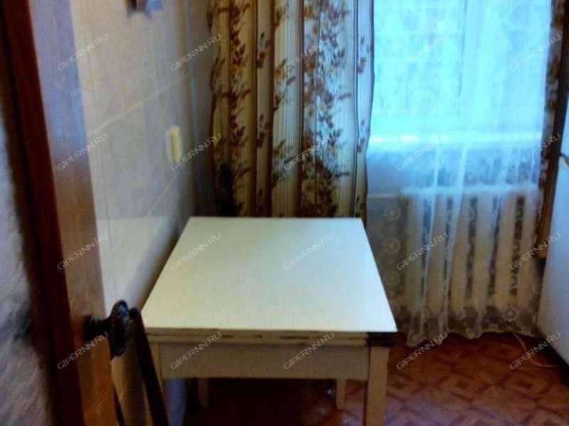 двухкомнатная квартира на улице Юлиуса Фучика дом 39