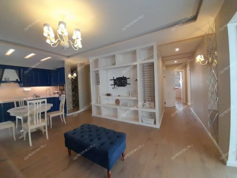 3-komnatnaya-ul-rodionova-d-193-k7 фото