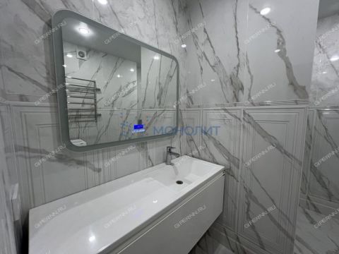 2-komnatnaya-ul-nadezhdy-suslovoy-d-22b фото