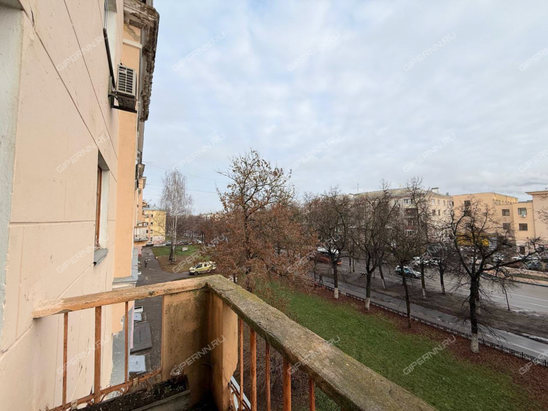 трёхкомнатная квартира на проспекте Октября дом 3