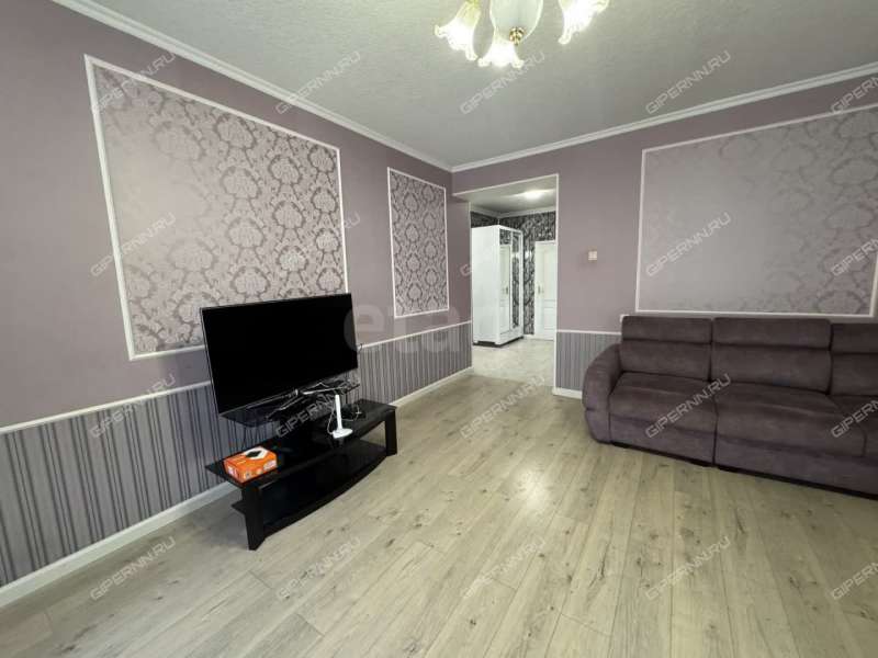 трёхкомнатная квартира на улице Максима Горького дом 52