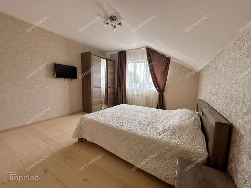 дом на Радужной улице посёлок Волжский