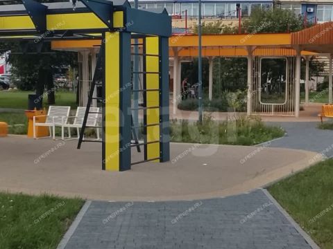 1-komnatnaya-ul-internacionalnaya-d-11 фото