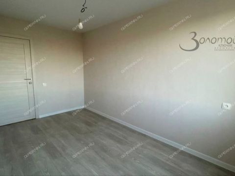 3-komnatnaya-ul-gornaya-d-12 фото