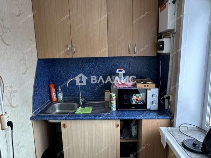 помещение под помещение свободного назначения на Гордеевской улице