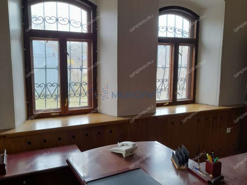 здание под офис, торговую площадь на улице Седова село Работки