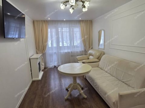 2-komnatnaya-ul-sergeya-esenina-d-13 фото